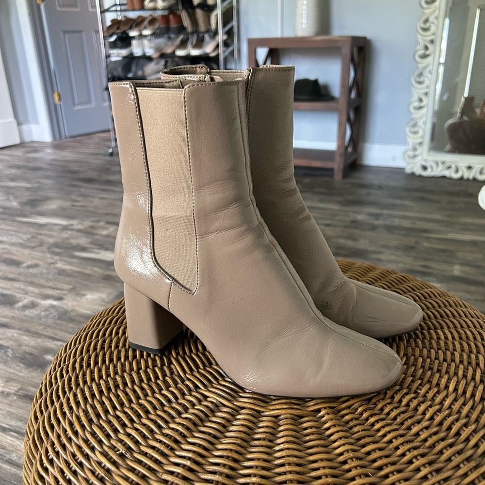 Tan heels